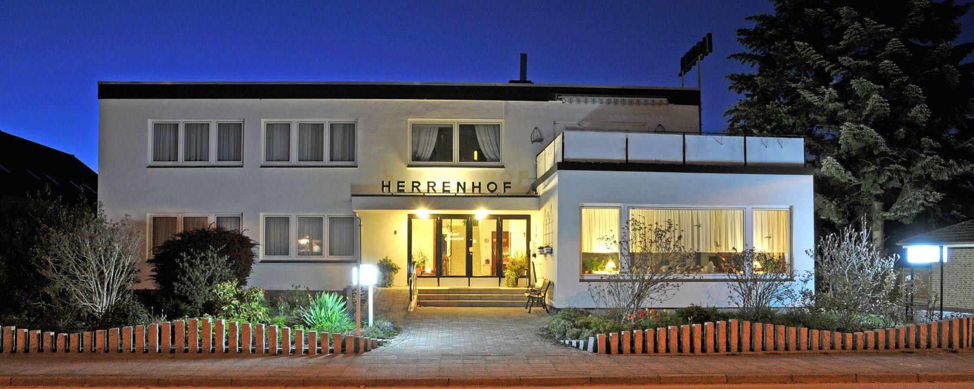 Hotel Herrenhof Lubecca Esterno foto